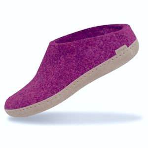 NWT Glerups Wool Slippers Cranberry